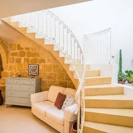 Σπίτι διακοπών Farmhouse Alba